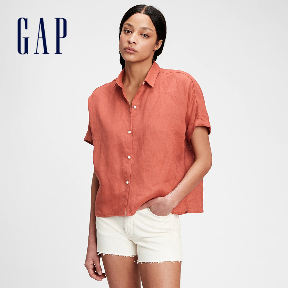 Gap 女裝 亞麻寬鬆透氣短袖襯衫-紅棕色(879551)