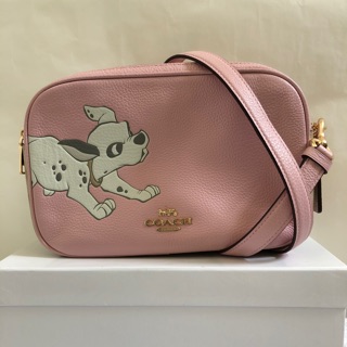 COACH X DISNEY 限量聯名款雙拉鏈相機包-101忠狗/粉色