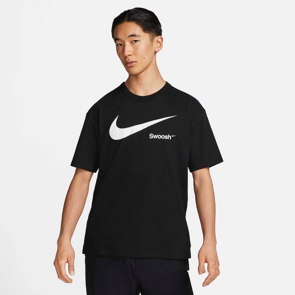 柯拔 Nike Sportswear Premium Essential DX6309-010 T恤