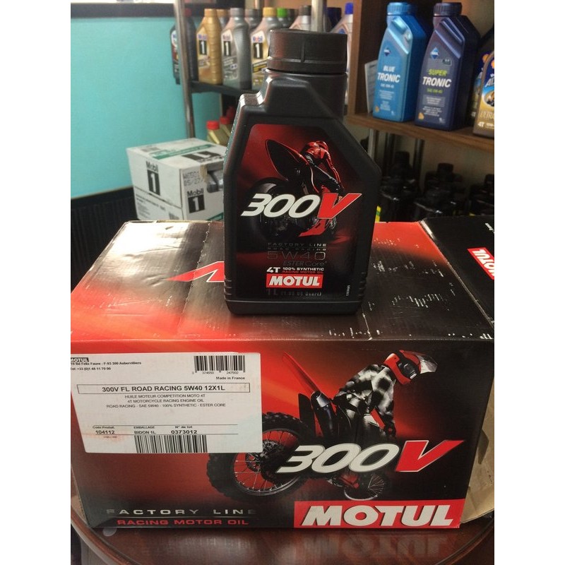 【魔特 MOTUL】300V、Racing、4T、5W40、雙酯基全合成機油、機車專用、12罐/箱【法國進口】滿箱