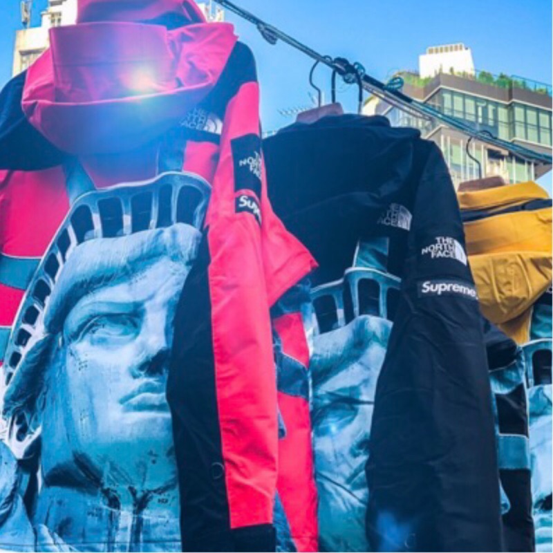 Supreme x The North face Statue of Liberty mountain 自由女神 衝鋒衣