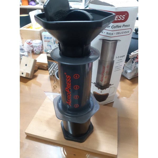 二手 Aeropress 愛樂壓 紅再等矽膠頭版