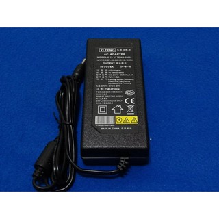 [YO-HONG][含稅]高品質 家用110V / 220V 轉 5V 6A 30W變壓器 帶燈 5.5*2.5/2.1