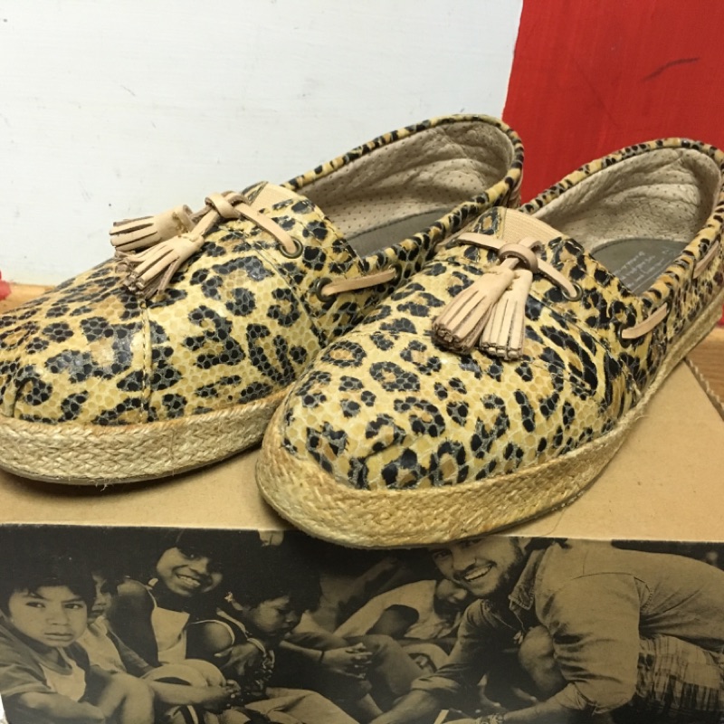 Toms 豹紋草鞋