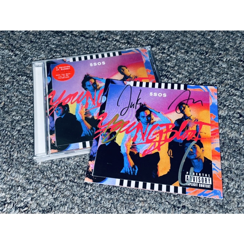 5SOS 5 Seconds Of Summer 到暑五秒 Youngblood 熱血青春 全新美版專輯+親筆簽名歌詞本