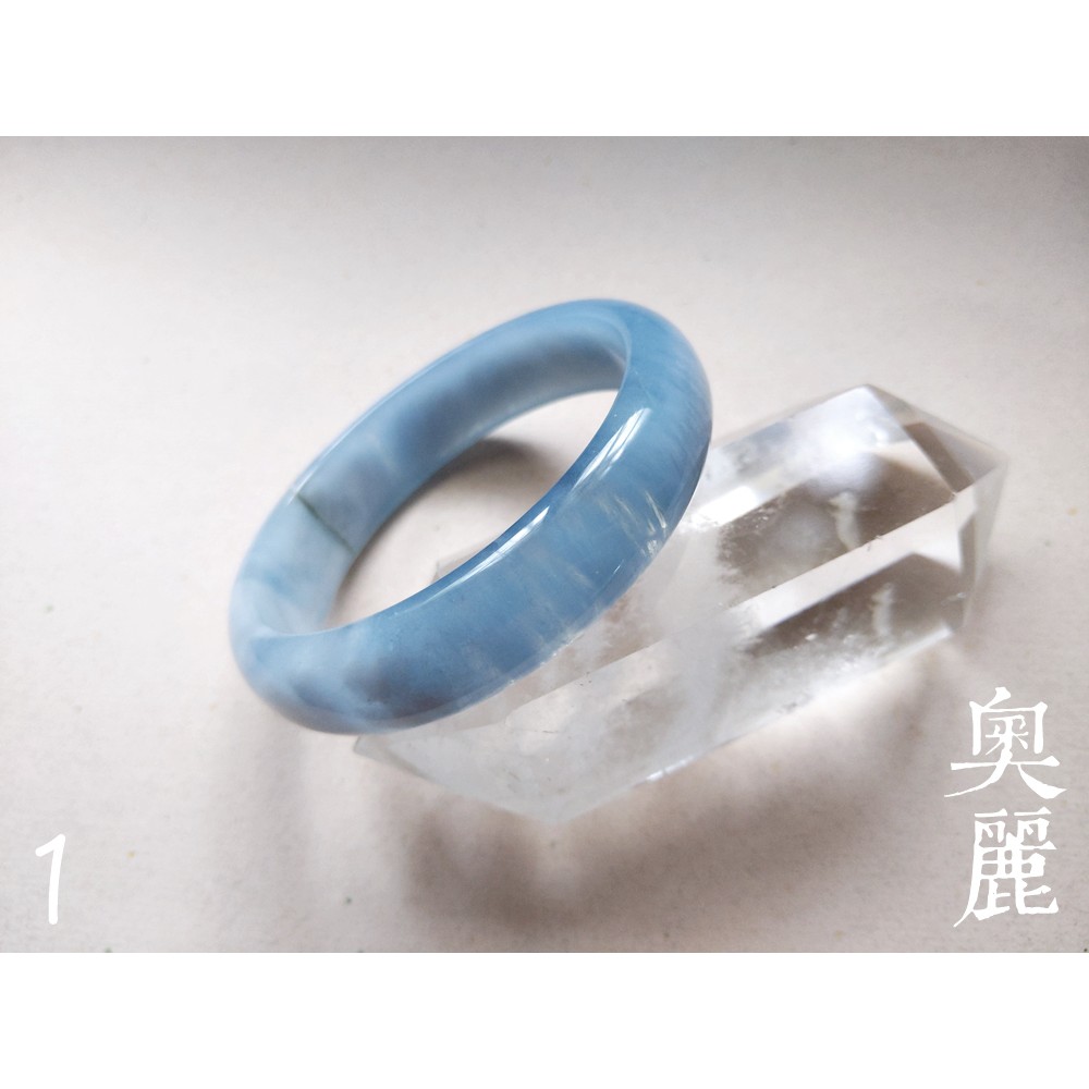 ORLI奧麗水晶。《現貨》天然海藍寶手鐲。天然海水藍寶手鐲1號。內徑60MM約19.5號