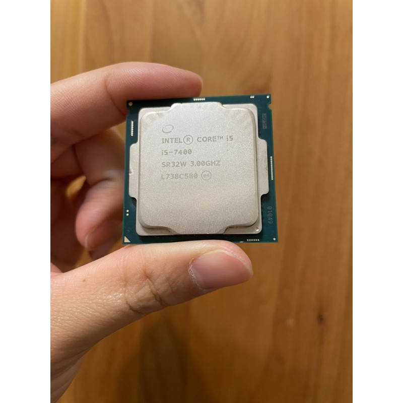 [二手］Intel i5 7400 CPU 3.0ghz附風扇(保存良好，有外盒)