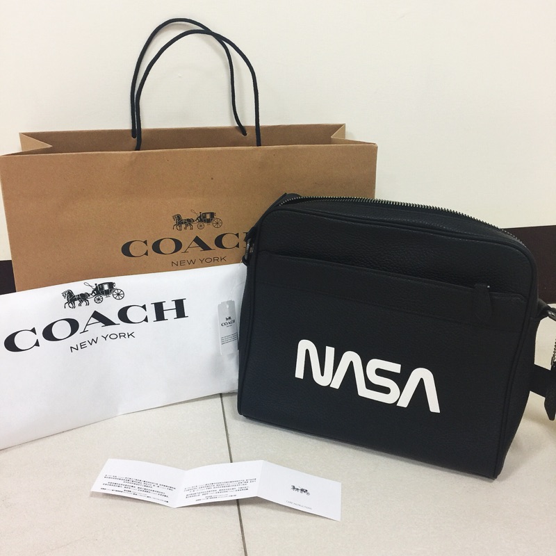 COACH NASA限量包 現時特價 5折11000