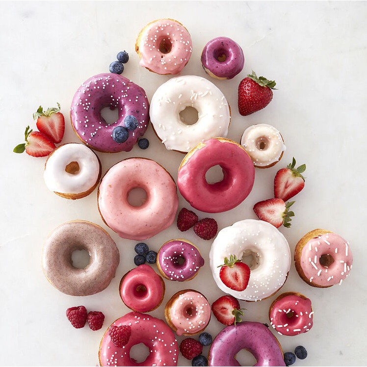 美國 Wilton Mini Doughnut Pan 甜甜圈烤盤 12個創意小甜甜圈 新品