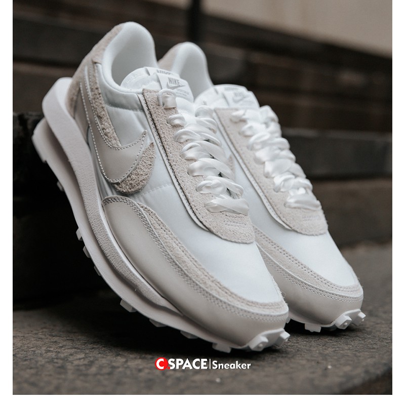 nike x sacai waffle white