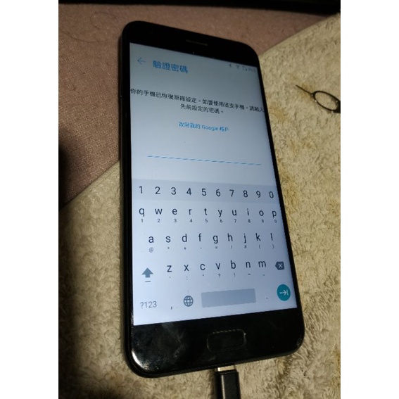 ASUS ZenFone 4 ZE554KL零件機