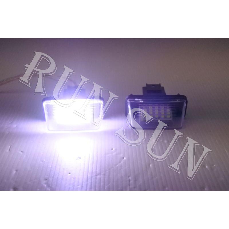 ●○RUN SUN 車燈,車材○● 全新 寶獅 PEUGEOT 206 207 308 406 407 LED 牌照燈