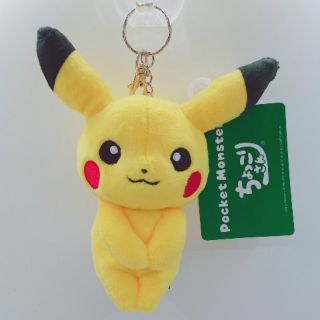 日本寶可夢商品 皮卡丘公仔鑰匙圈吊飾
