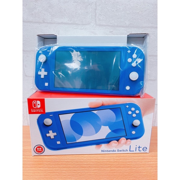 Nintendo Switch Lite藍色主機