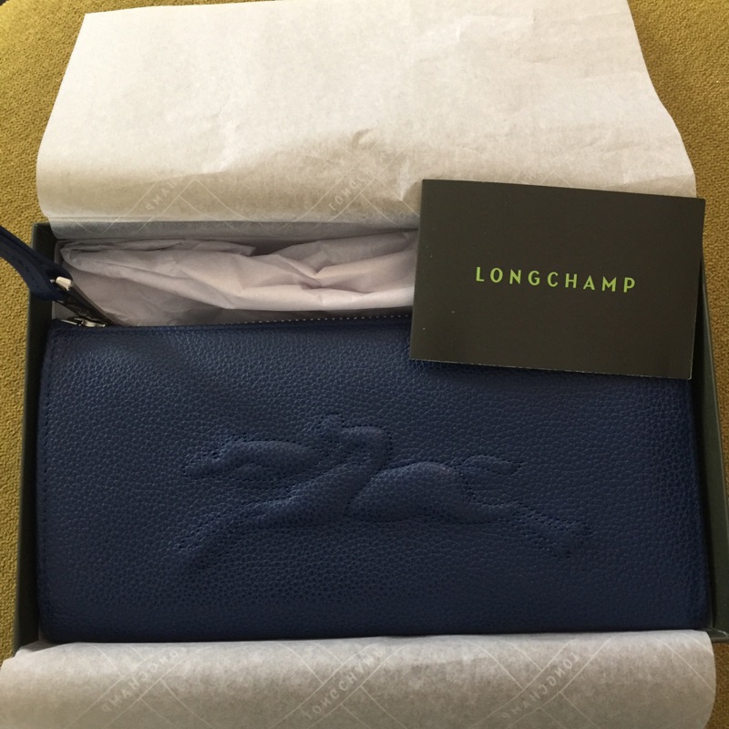 [歐洲專櫃帶回] Longchamp Le Foulonne浮雕賽馬LOGO L型拉鍊長夾
