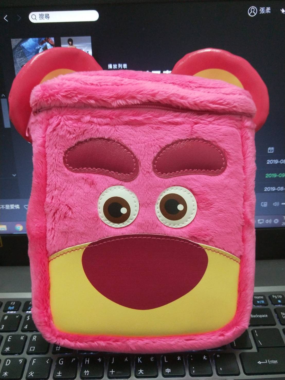 迪士尼商店熊抱哥筆箱筆袋娃娃後背包 蝦皮購物