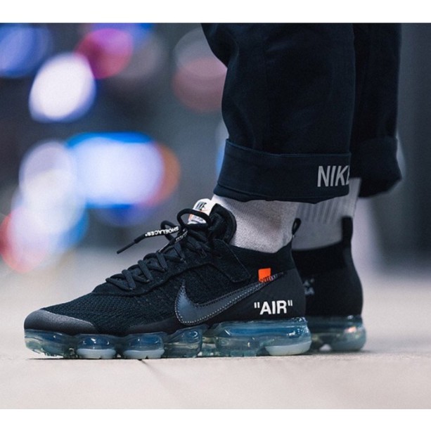 off white vapormax white 2018
