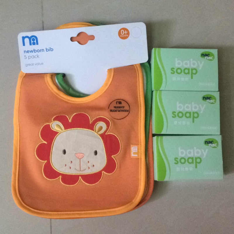 Mothercare圍兜兜5入+nac nac嬰兒香皂3入（效期：2019年5月）