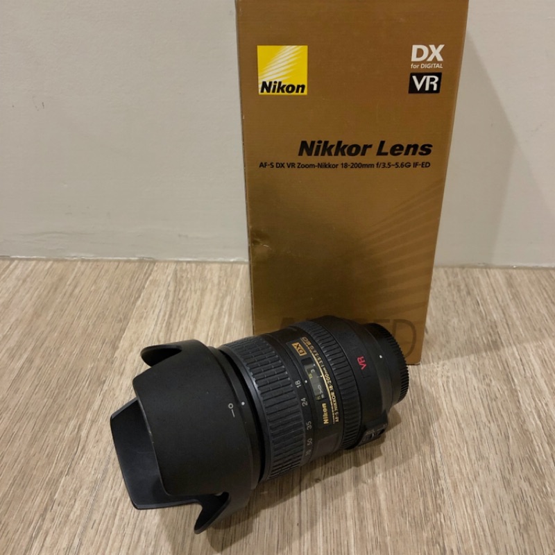 換系統出清 二手 Nikon AF-S DX 18-200mm VR F3.5-5.6 旅遊鏡