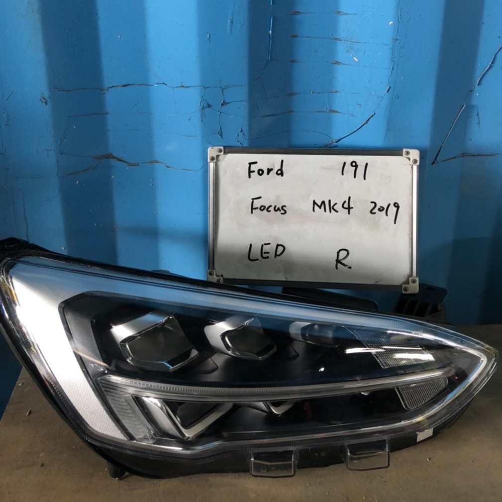 FO191 福特FOCUS MK4 2019年 LED右大燈 原廠二手空件