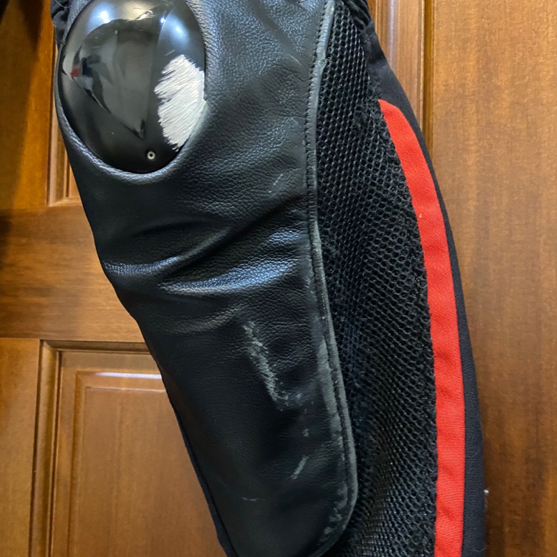 ［二手］DAINESE MIG TEX LEATHER PANT 紅黑 半皮半布 網布 防摔褲 膝蓋金屬護塊