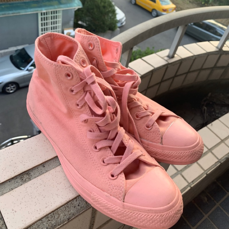 chuck taylor converse high