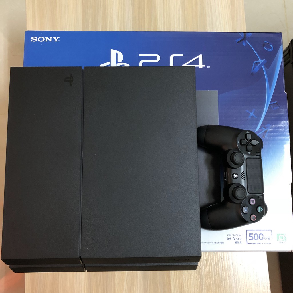 PS4 主機 1207 500G 雙手把 + 3款遊戲 + 直立架