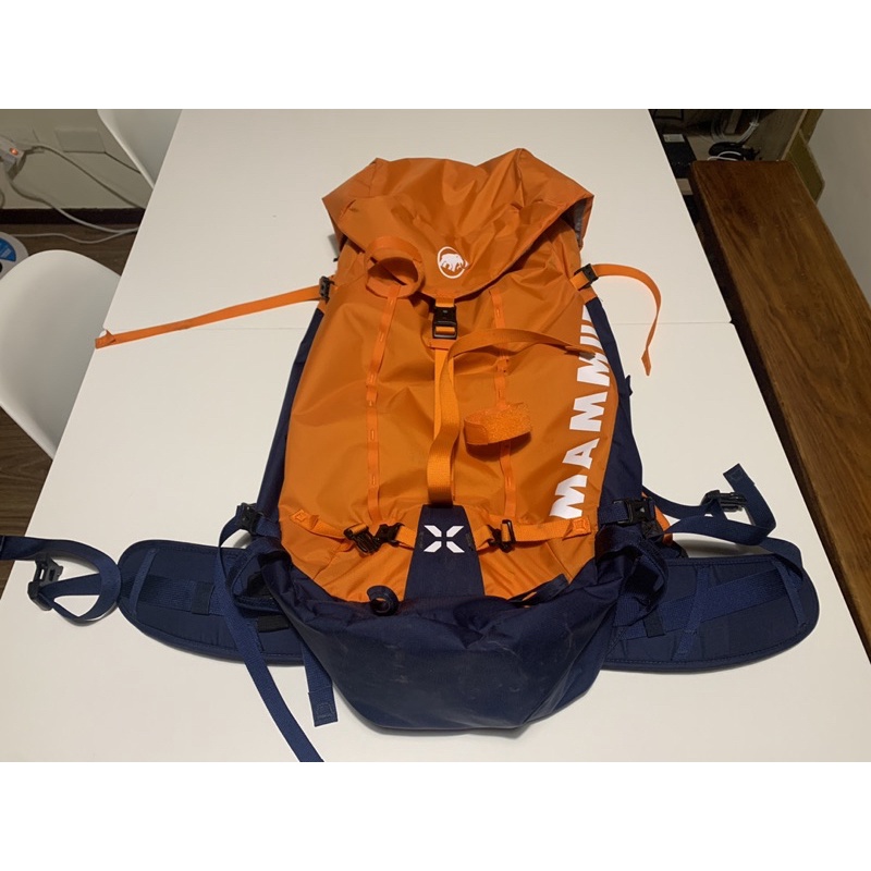 二手 mammut 登山包 38L