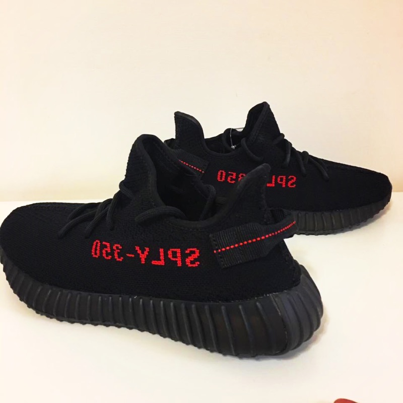yeezy 350v2 black red