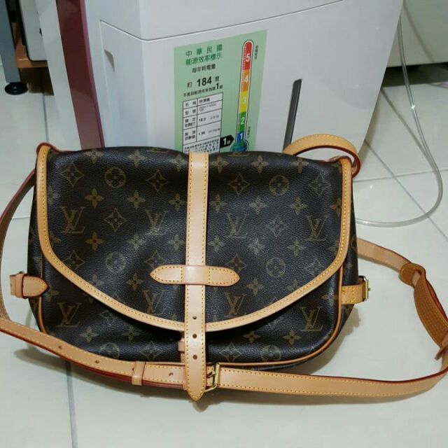 LV M42256 經典Monogram Saumur斜背/馬鞍包