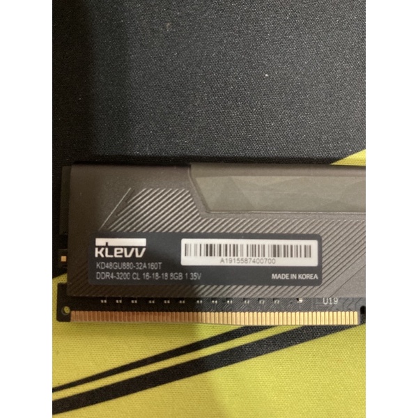 klevv 科賦 bolt x ddr4 3200 8g 記憶體 ram cl16 含散熱片