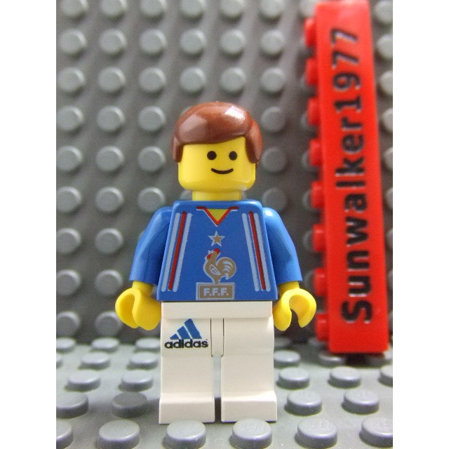 【積木2010】樂高 LEGO 法國 足球員 足球隊 人偶 / adidas (本店自拼人偶 詳見商品說明)
