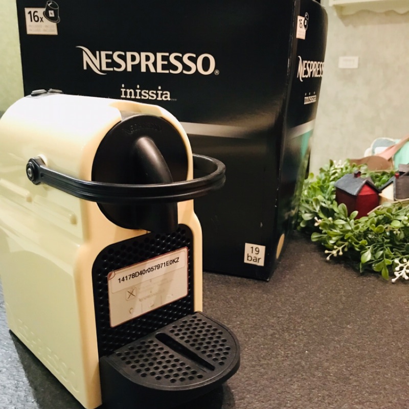 雀巢 Nespresso 膠囊咖啡機 D40 (含運/公司貨）