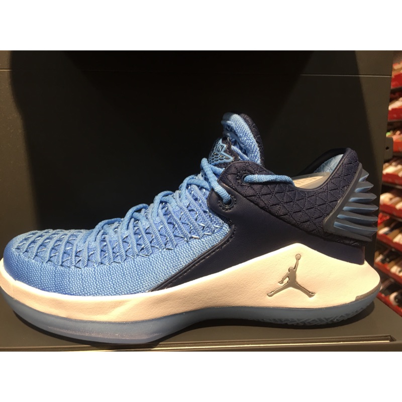 Jordan32 女 尺寸24cm 6Y