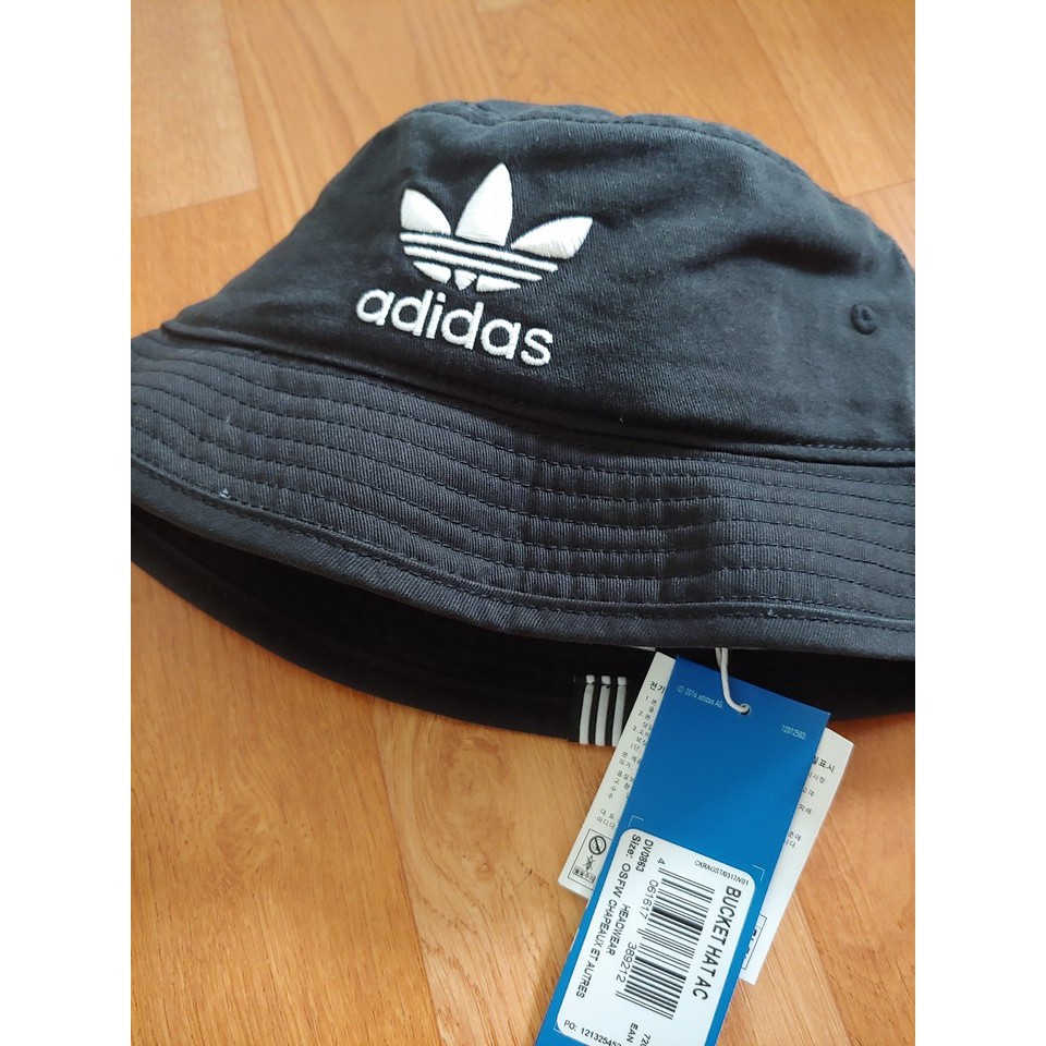 dv0863 adidas