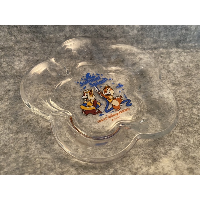 日本🇯🇵東京迪士尼 正版 TOKYO奇奇蒂蒂 玻璃盤 醬料碟 透明花邊盤 煙灰缸 肥皂盒 造型小盤 雕刻花紋 園區正版