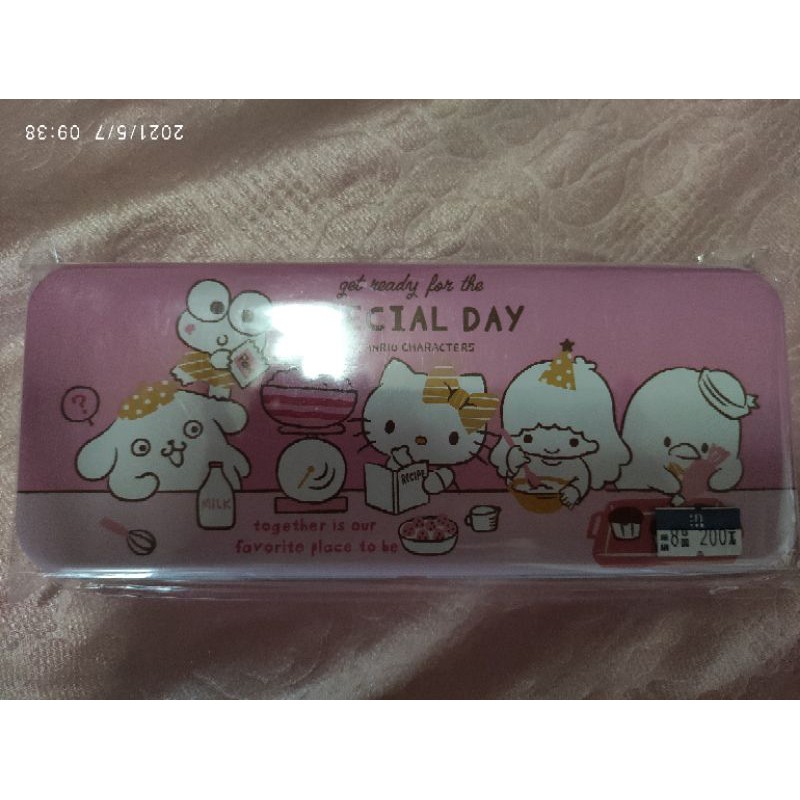 三麗鷗Hello Kitty PARTY雙層寬鐵筆盒