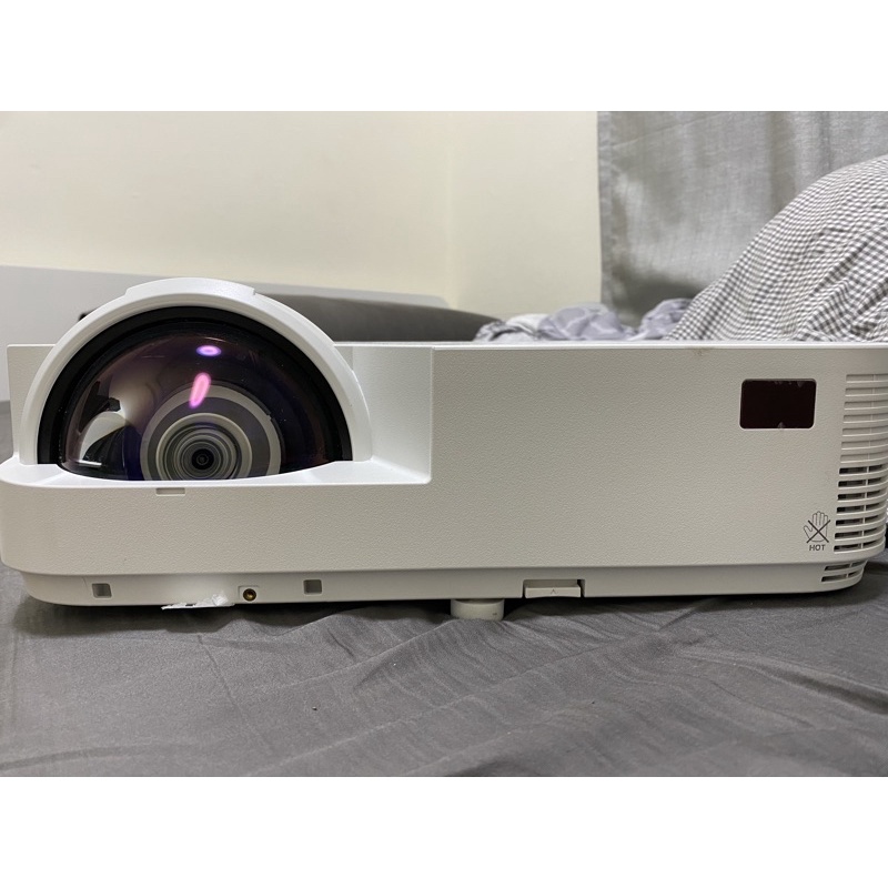 NEC M352WS 短焦投影機 3500高流明 二手 雙HDMI 燈泡僅使用1XX小時 9.5新