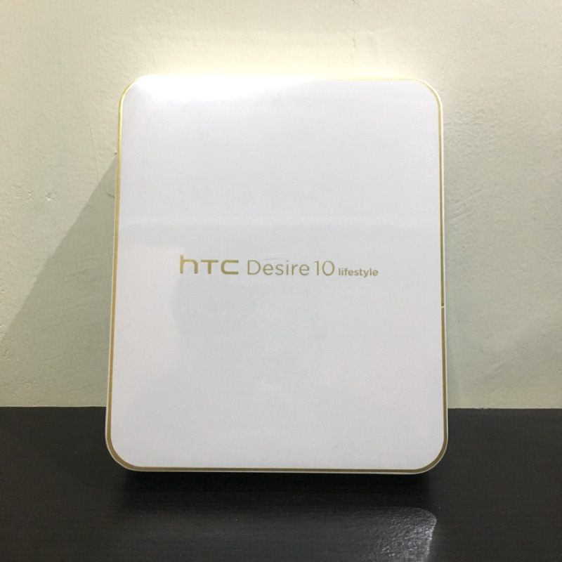 《全新》htc desire 10 lifestyle 16G 手機 黑金款