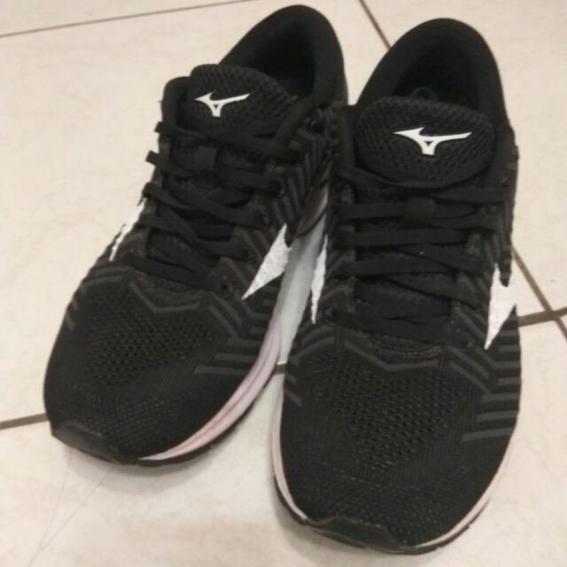 mizuno wave knit r1 全馬 慢跑好鞋