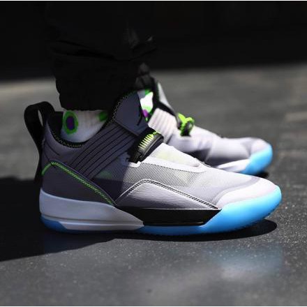 jordan 33 cement grey