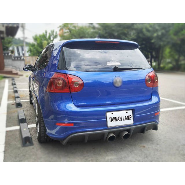 台灣之光 Vw Golf 5 Gti R32 福斯五代原廠款外側紅黃尾燈台灣製tdi 蝦皮購物