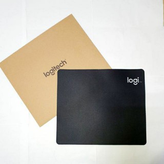 Logitech 羅技滑鼠墊 原廠封裝 logi 小鼠墊 細緻布面