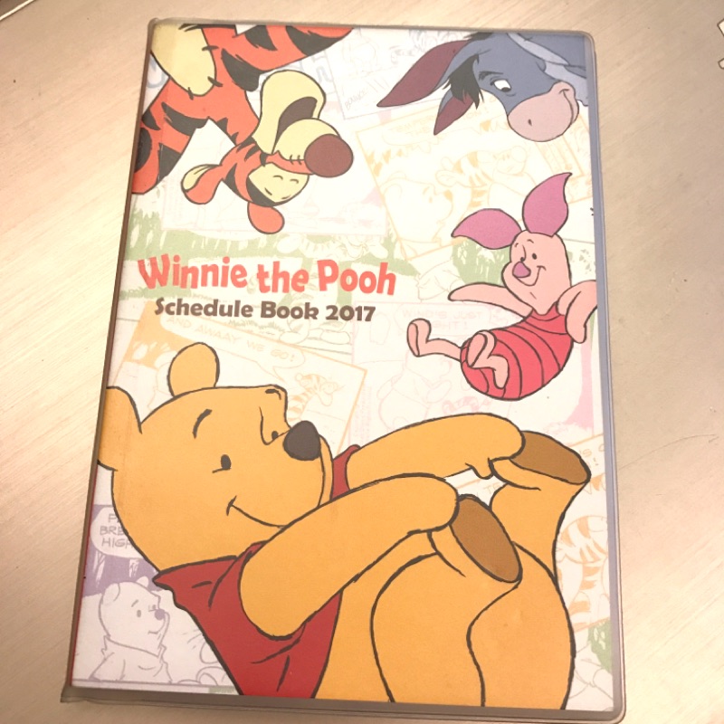 〔2017行事曆Ⓟ 迪士尼 Disney 小熊維尼 Pooh 行事曆 手帳本 A6 月計劃