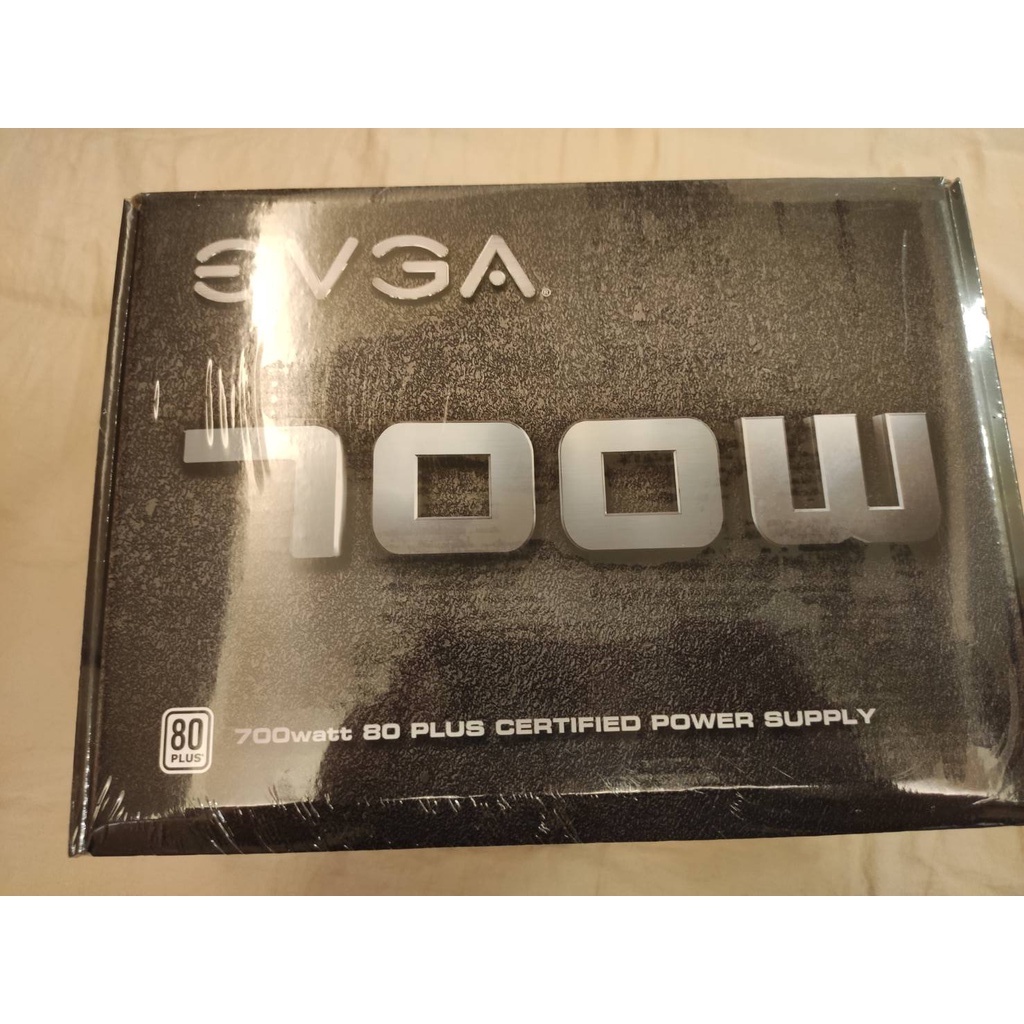"芋頭包" 全新 【EVGA 艾維克】700瓦 80PLUS白牌 電源供應器(700 W1)