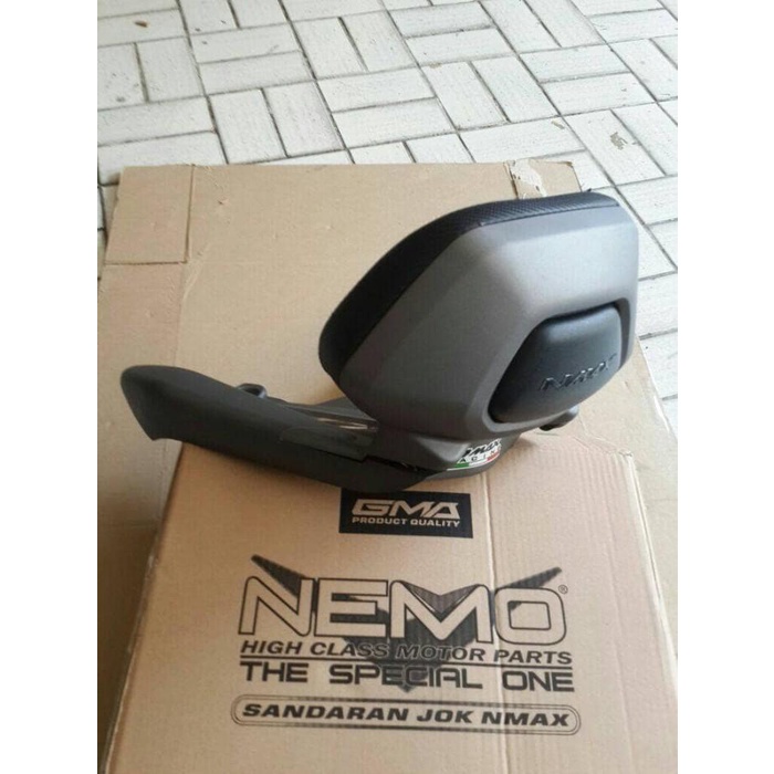 Nmax nemo Premium 原裝後座支架和掛鉤