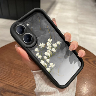 HP 外殼 Realme C33 外殼奶茶圖案白花設計 HP 外殼相機鏡頭矽膠手持外殼