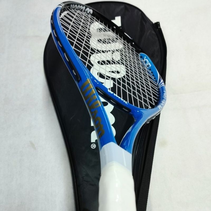 Wilson BLUE 網球拍初學者準備使用