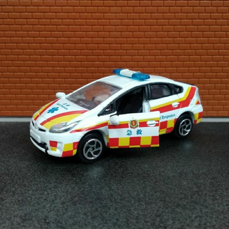 小型豐田普銳斯救護車香港散裝