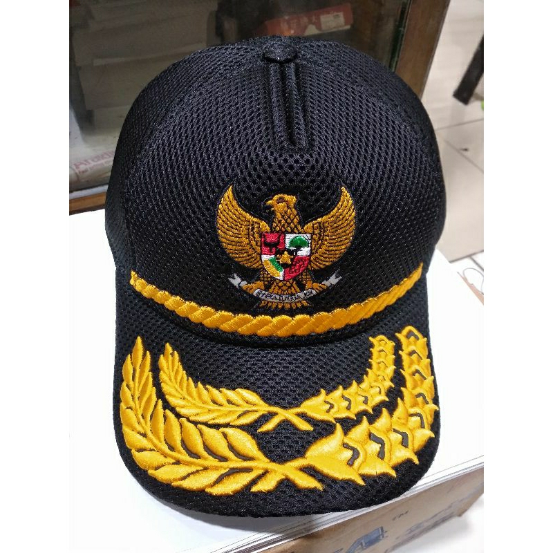 Garuda 網帽免費刺繡名稱